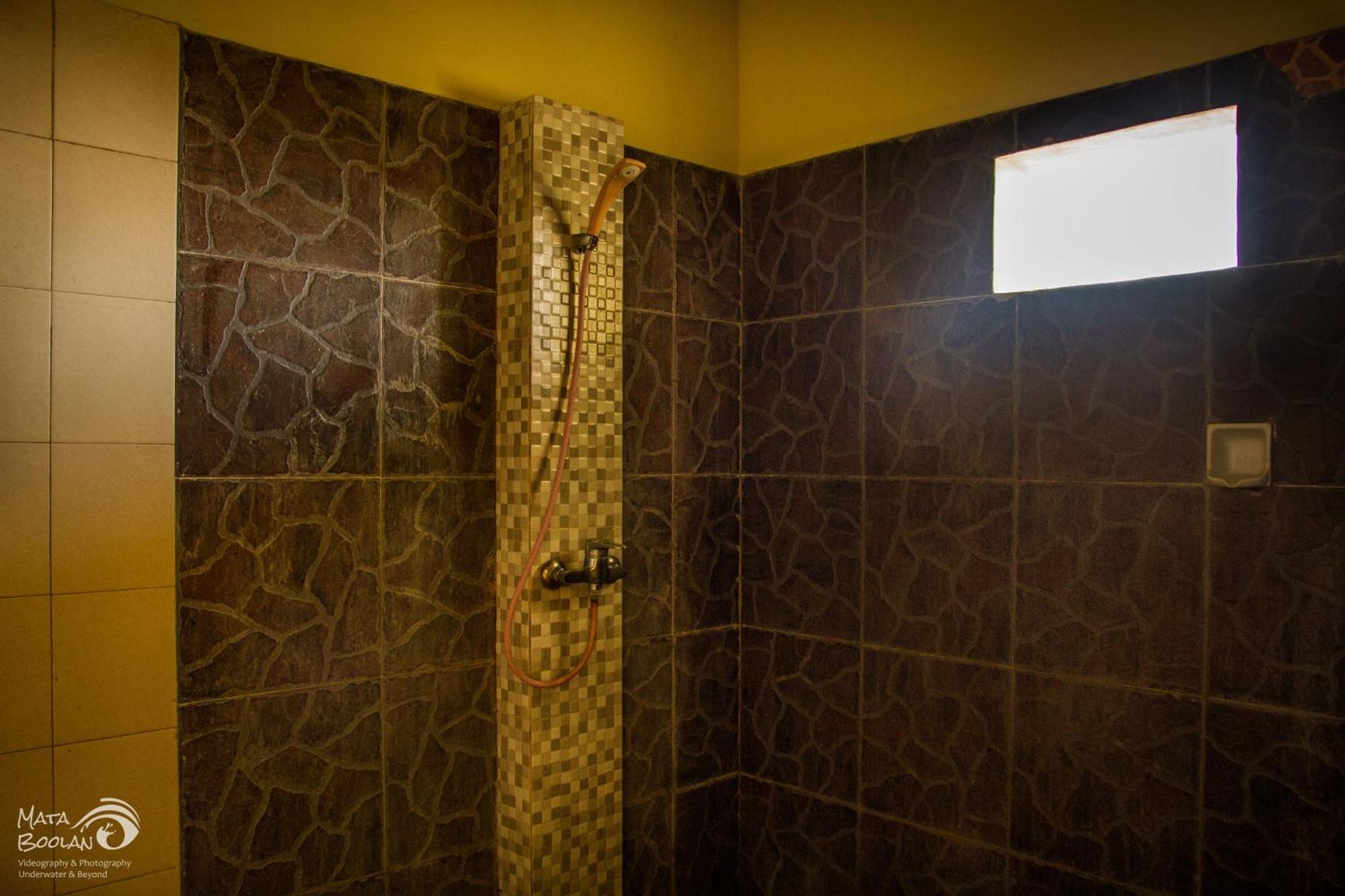 Beten Waru Bungalow&Restaurant Amed Zimmer foto